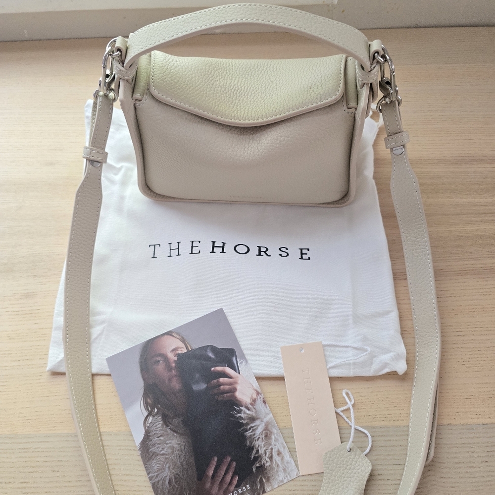 The Horse Mini Clementine in Oat